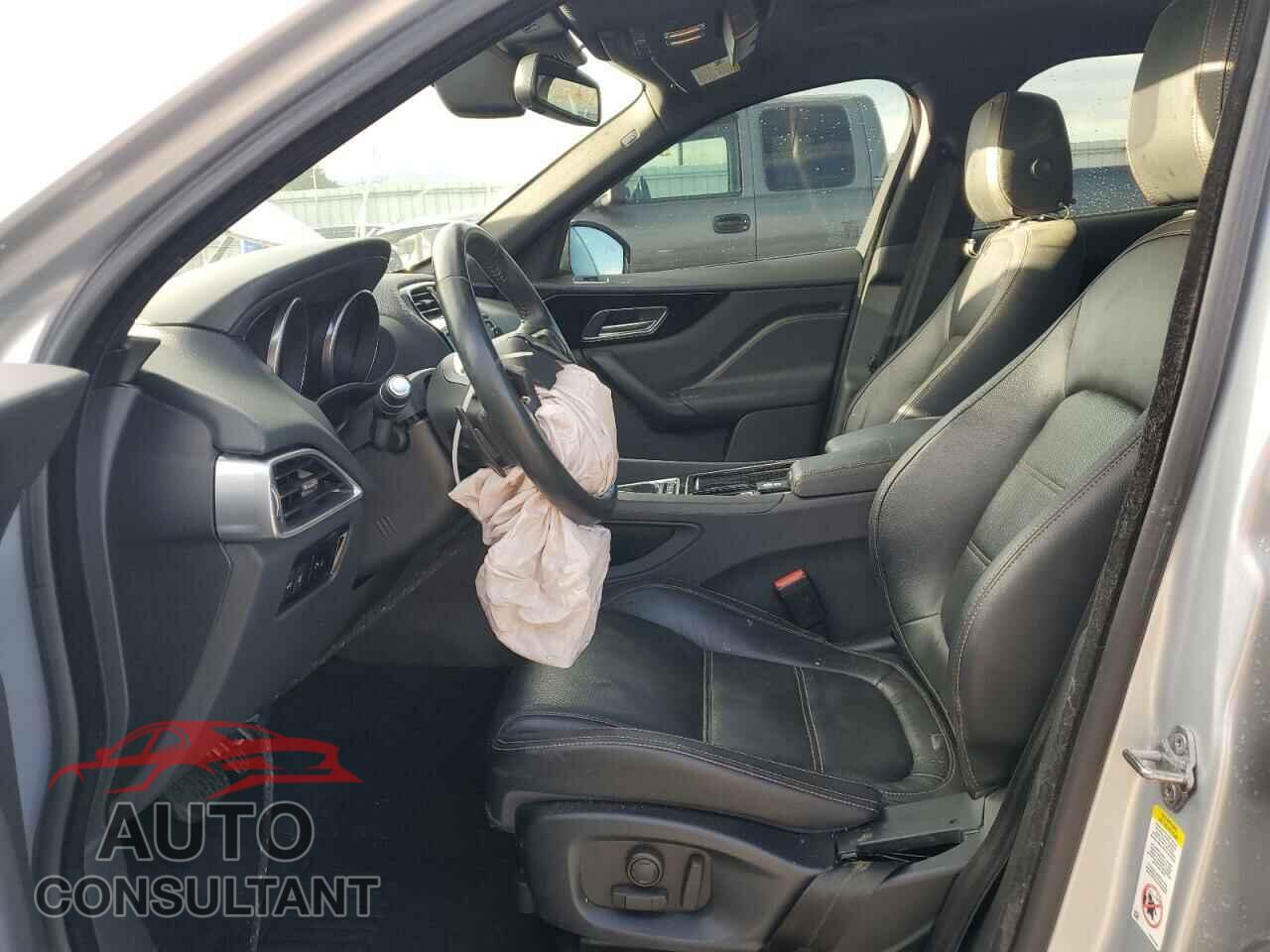 JAGUAR F-PACE 2018 - SADCK2EV0JA251642