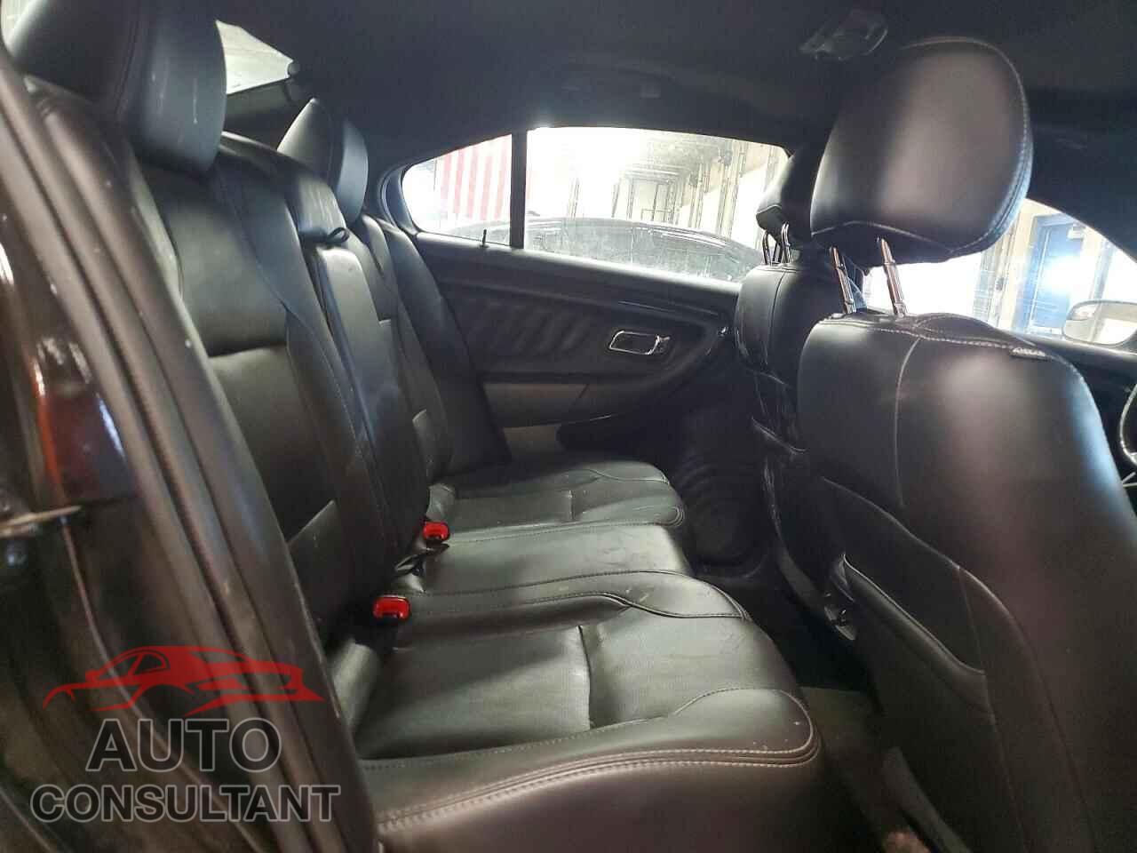 FORD TAURUS 2015 - 1FAHP2F83FG108772