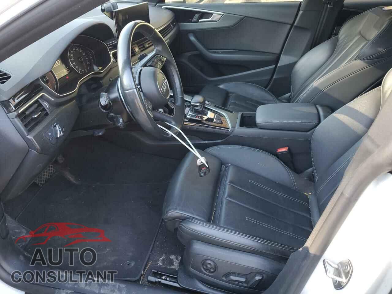 AUDI A5 2021 - WAUDACF57MA038325