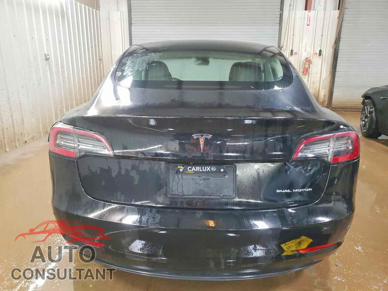 TESLA MODEL 3 2019 - 5YJ3E1EB9KF211006