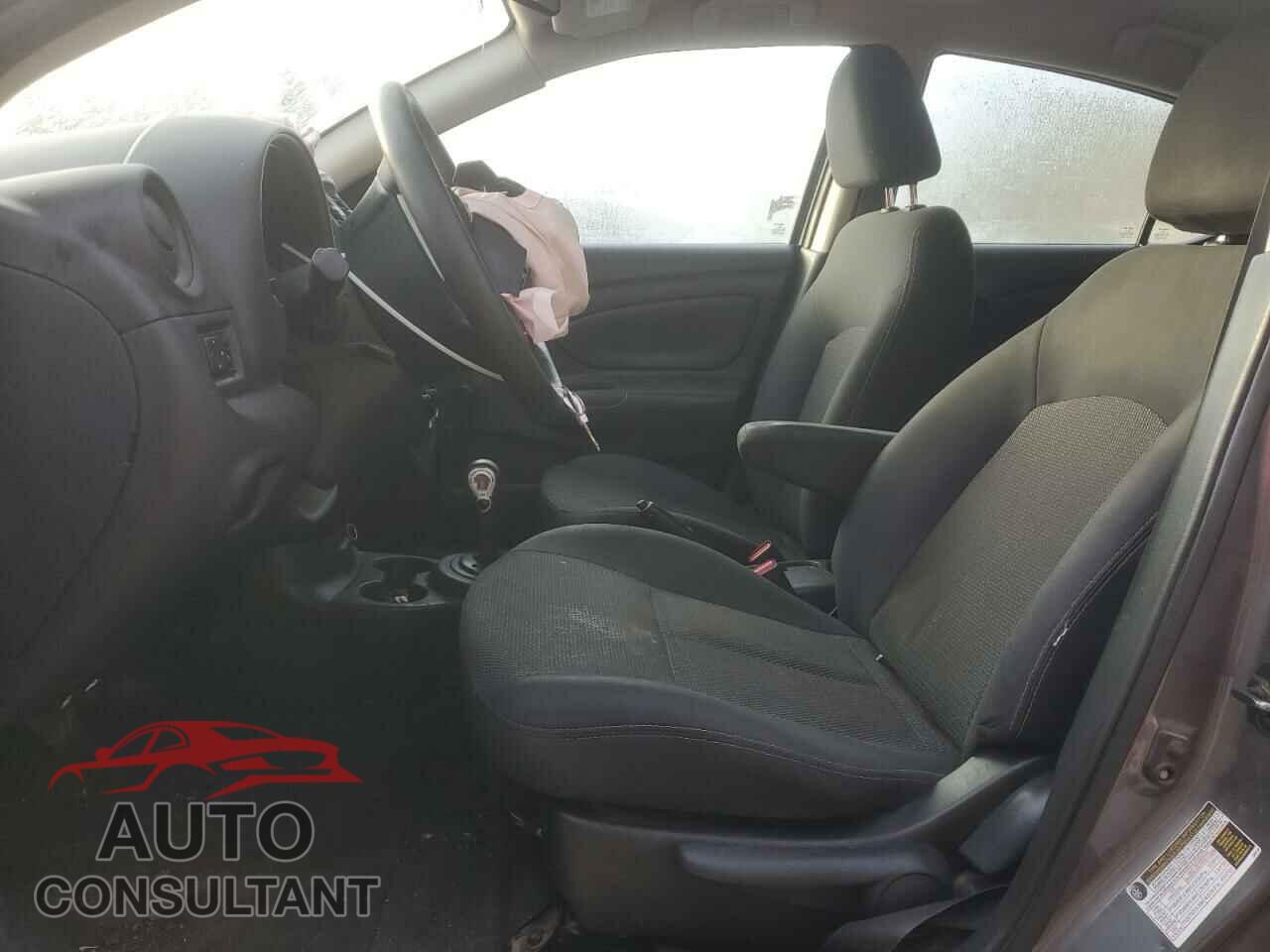 NISSAN VERSA 2017 - 3N1CN7AP3HL903263