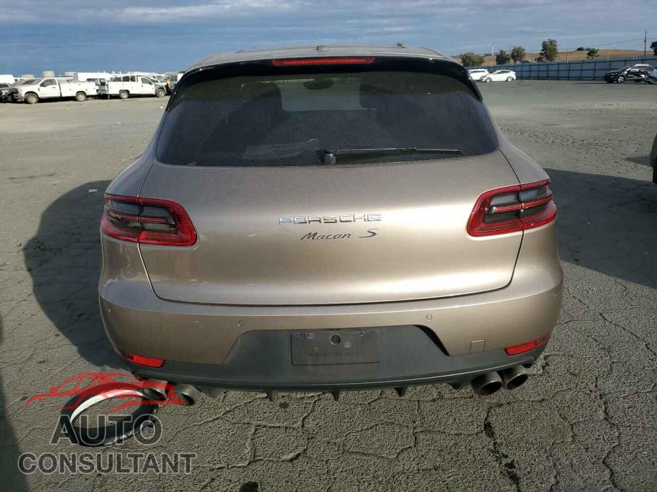 PORSCHE MACAN 2016 - WP1AB2A5XGLB49978