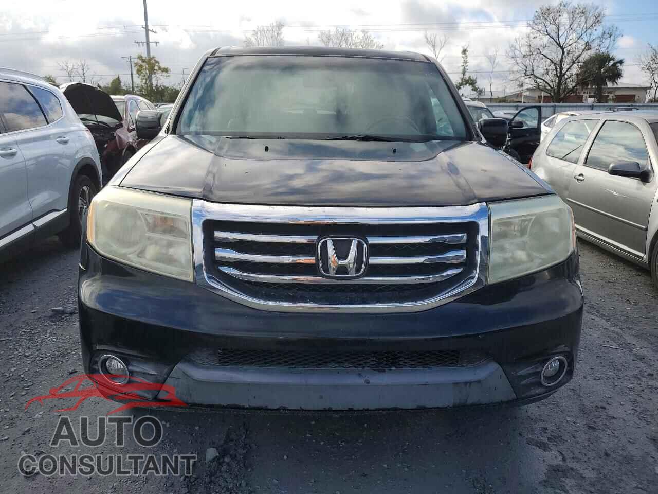 HONDA PILOT 2013 - 5FNYF3H57DB041817