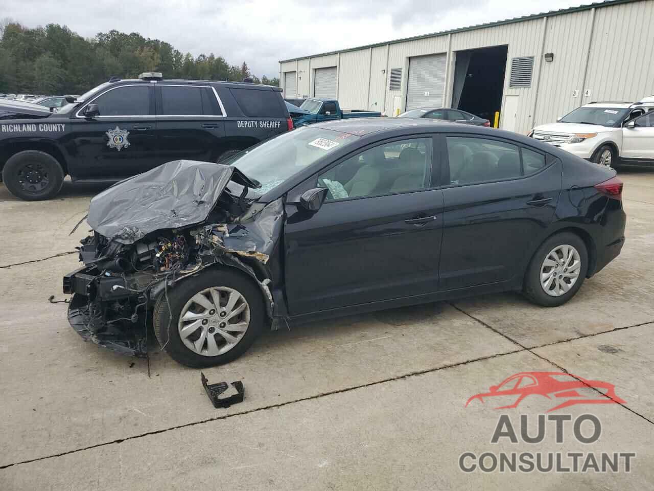 HYUNDAI ELANTRA 2019 - 5NPD74LF1KH415399