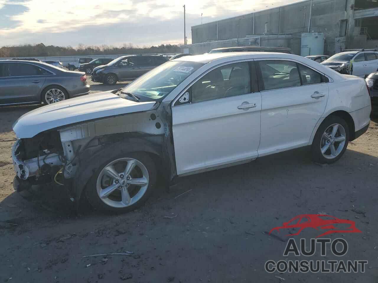 FORD TAURUS 2010 - 1FAHP2FW1AG168542