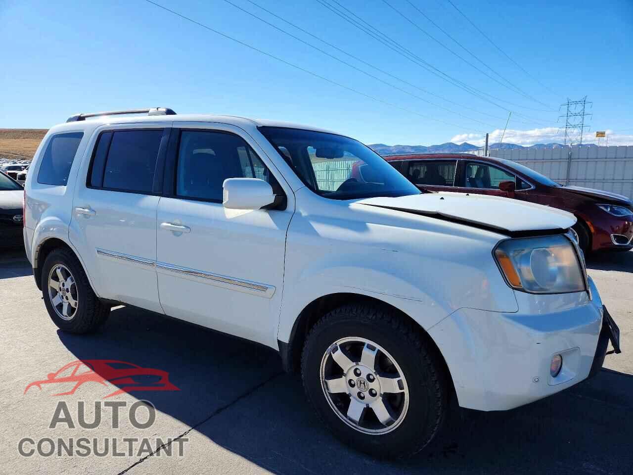 HONDA PILOT 2011 - 5FNYF4H96BB078170