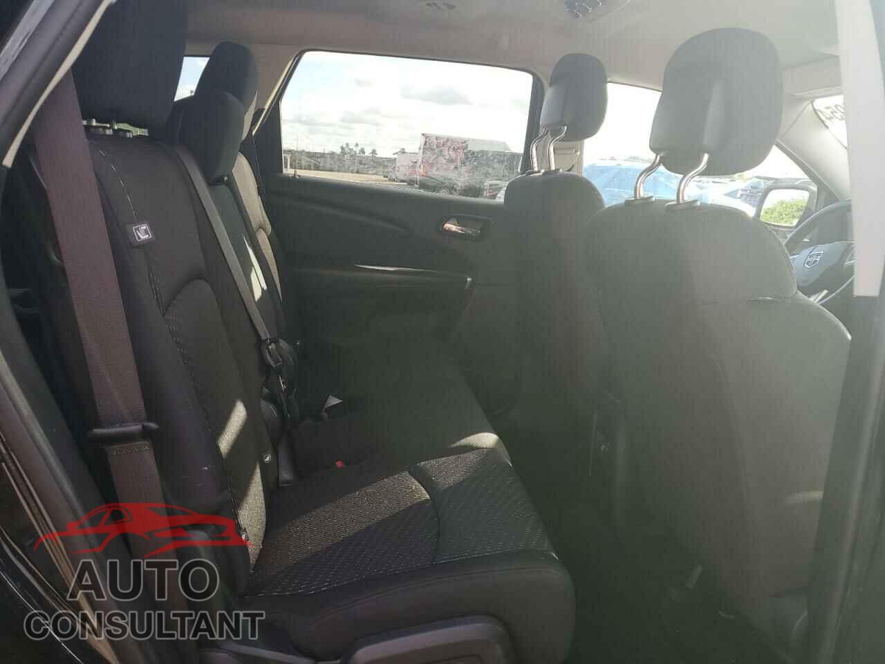 DODGE JOURNEY 2017 - 3C4PDCBB8HT701578