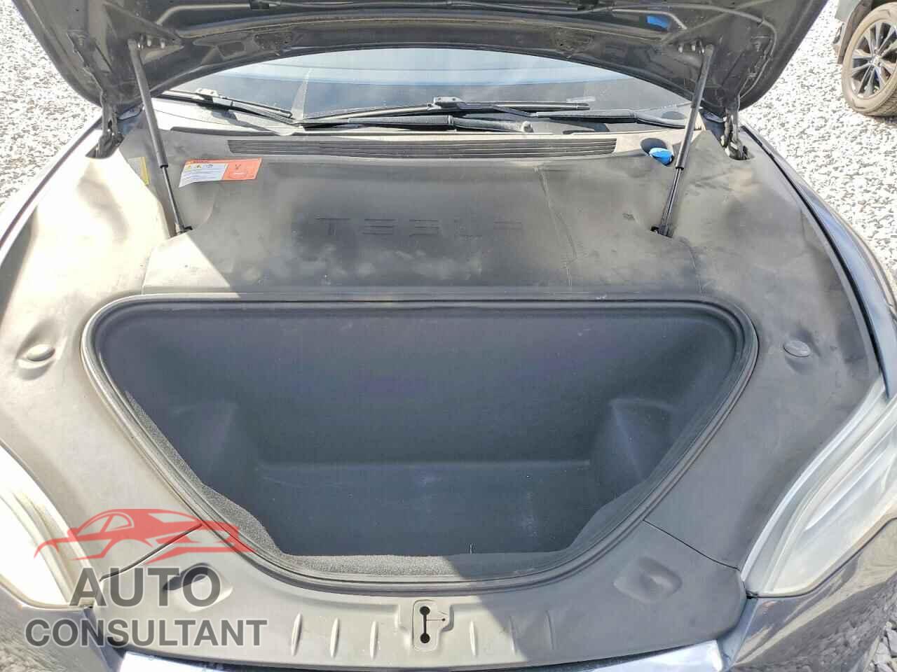 TESLA MODEL S 2016 - 5YJSA1E10GF153387