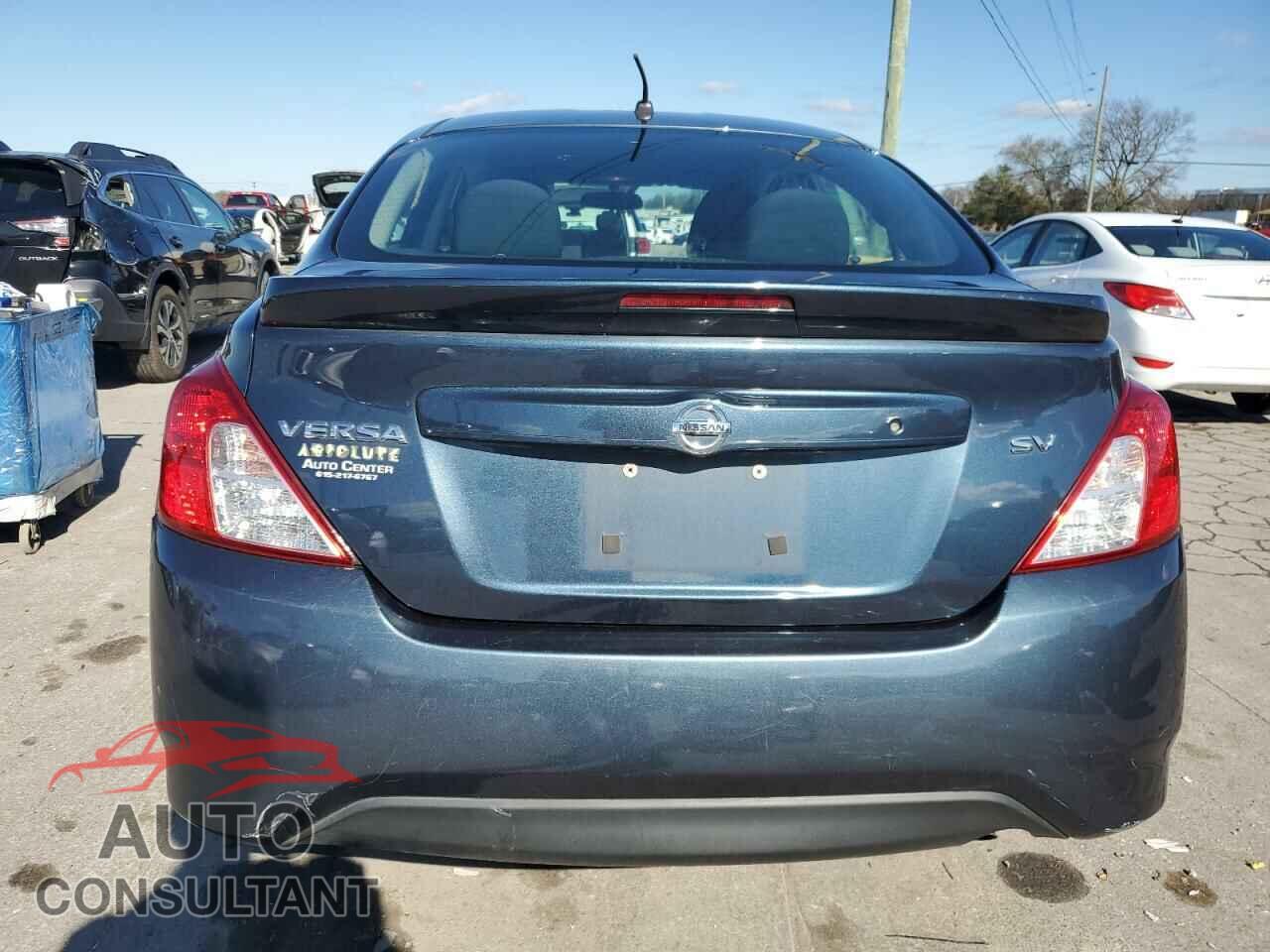 NISSAN VERSA 2017 - 3N1CN7AP3HL846840