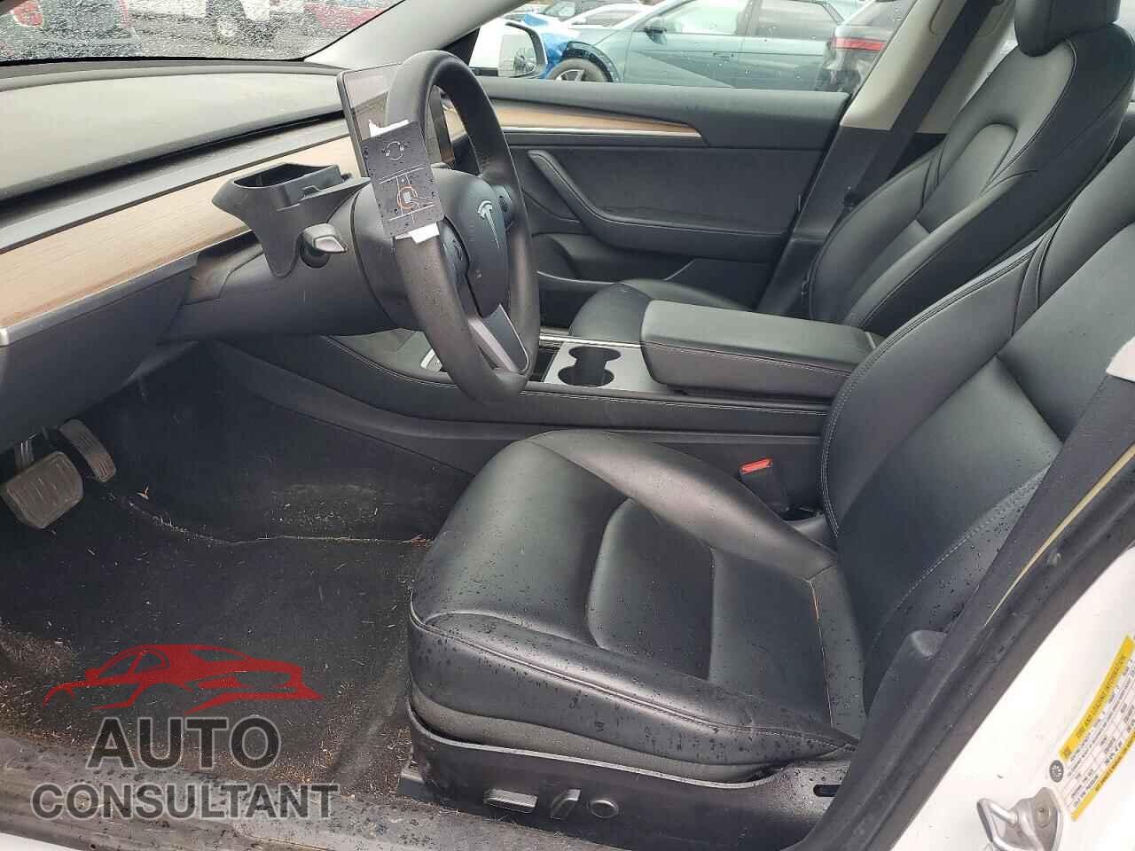 TESLA MODEL 3 2021 - 5YJ3E1EB9MF002237