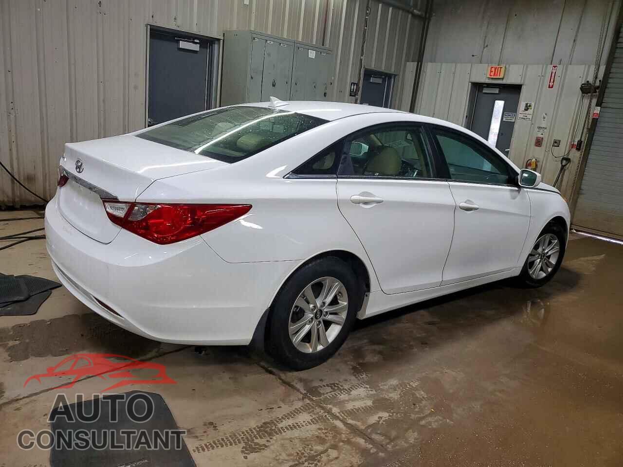 HYUNDAI SONATA 2013 - 5NPEB4AC8DH681484