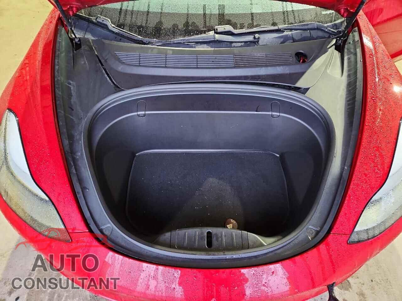 TESLA MODEL 3 2018 - 5YJ3E1EB7JF100744