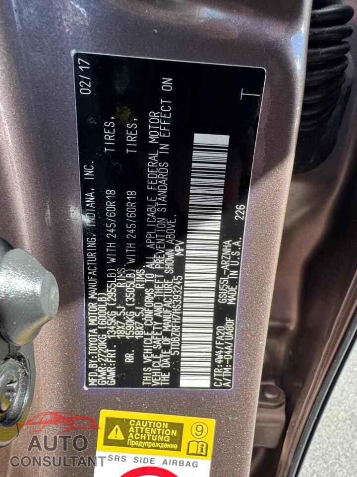 TOYOTA HIGHLANDER 2017 - 5TDBZRFH7HS393245