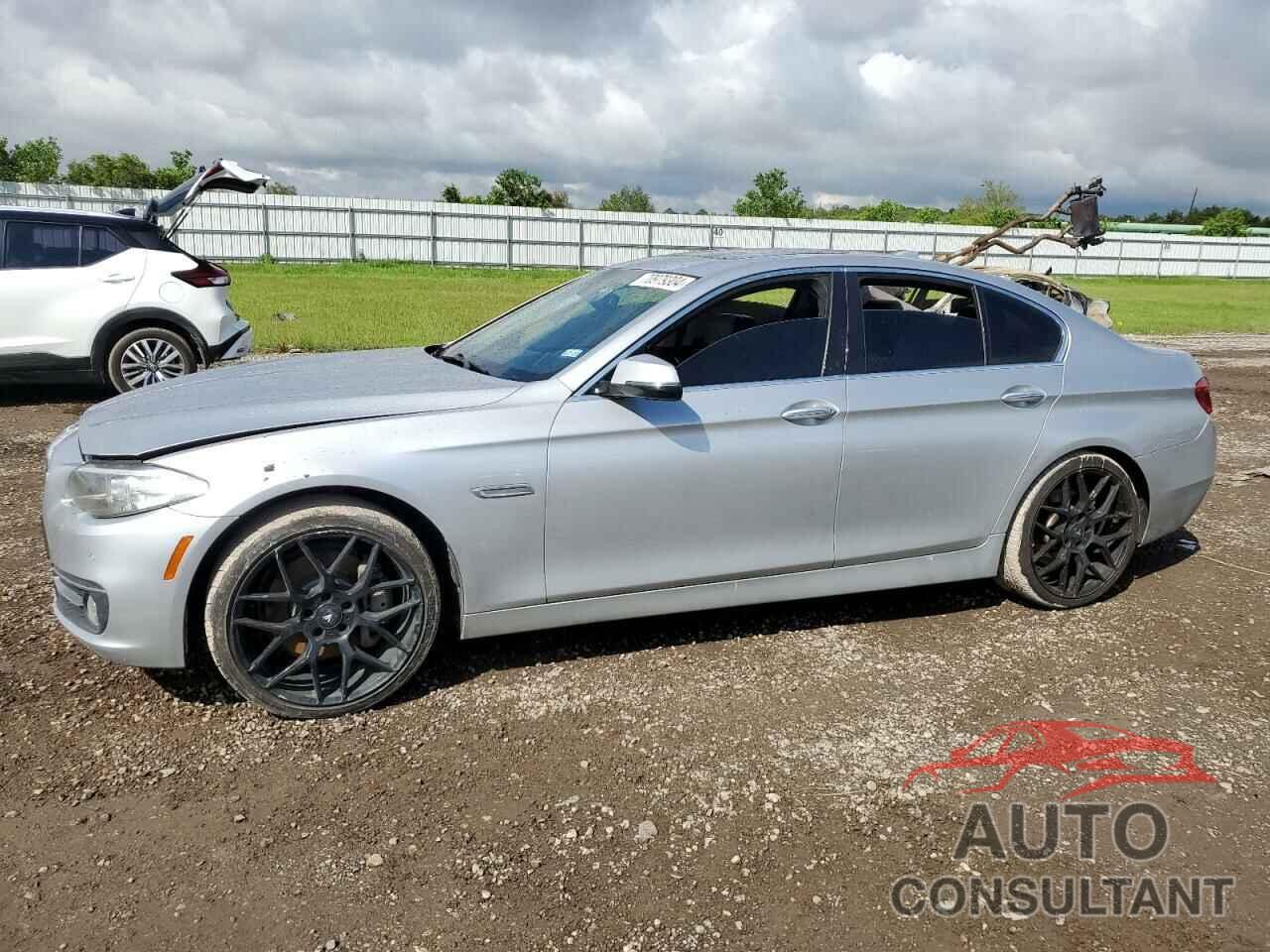 BMW 5 SERIES 2016 - WBA5B1C58GG129552