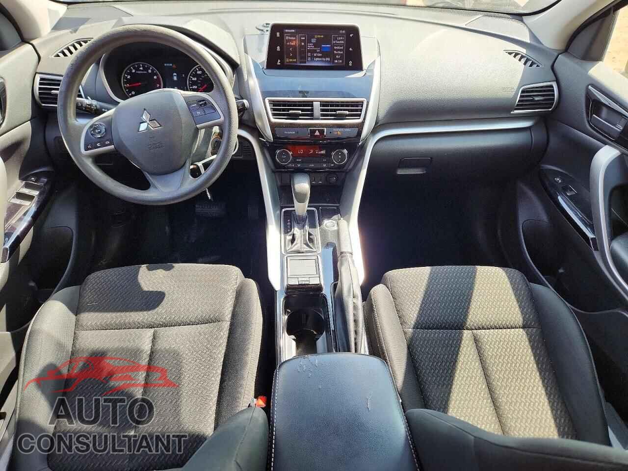 MITSUBISHI ECLIPSE 2019 - JA4AT4AA7KZ021575