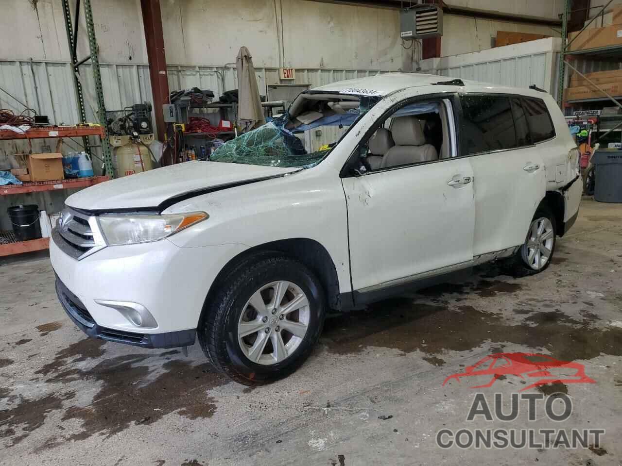 TOYOTA HIGHLANDER 2013 - 5TDZA3EH8DS046490