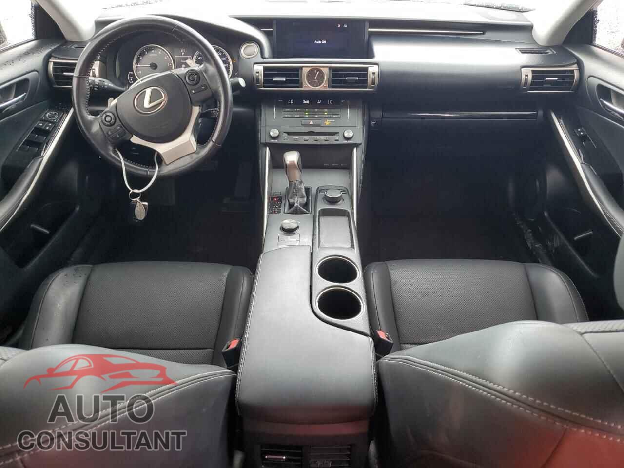 LEXUS IS 2015 - JTHBF1D24F5078008