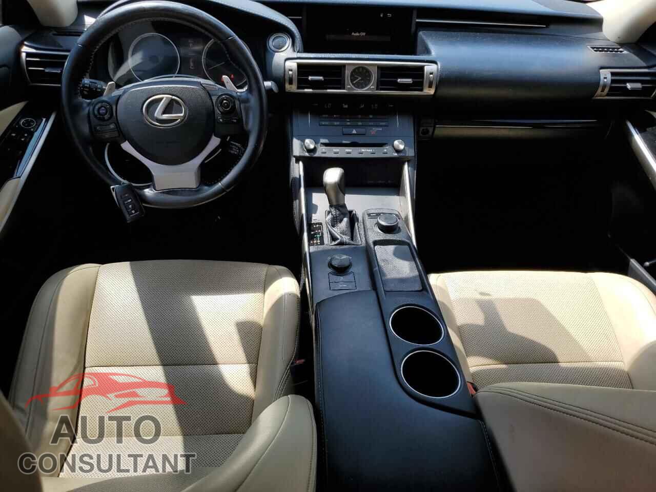 LEXUS IS 2015 - JTHBF1D26F5069617