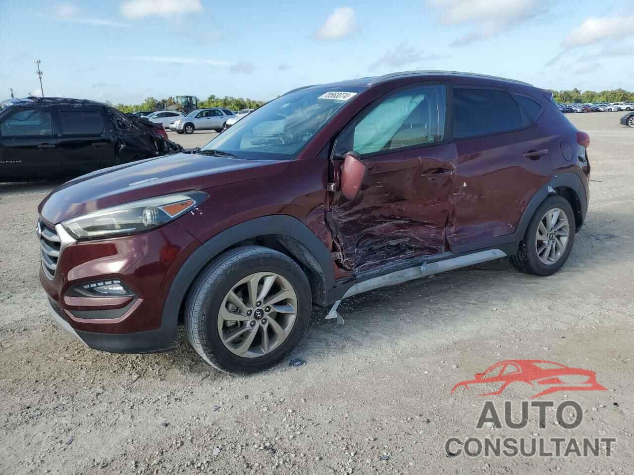 HYUNDAI TUCSON 2017 - KM8J3CA25HU399369