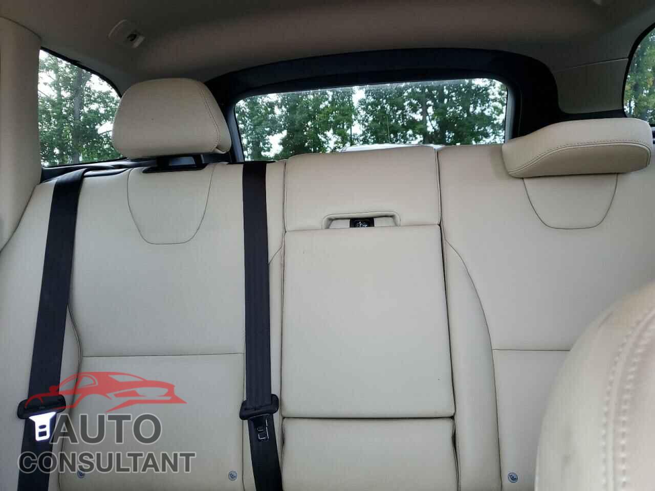 VOLVO XC60 2017 - YV449MRU6H2024949