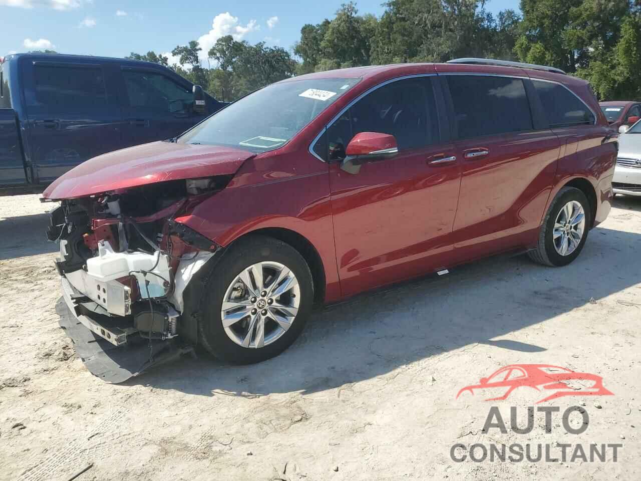 TOYOTA SIENNA 2022 - 5TDZRKEC1NS094857