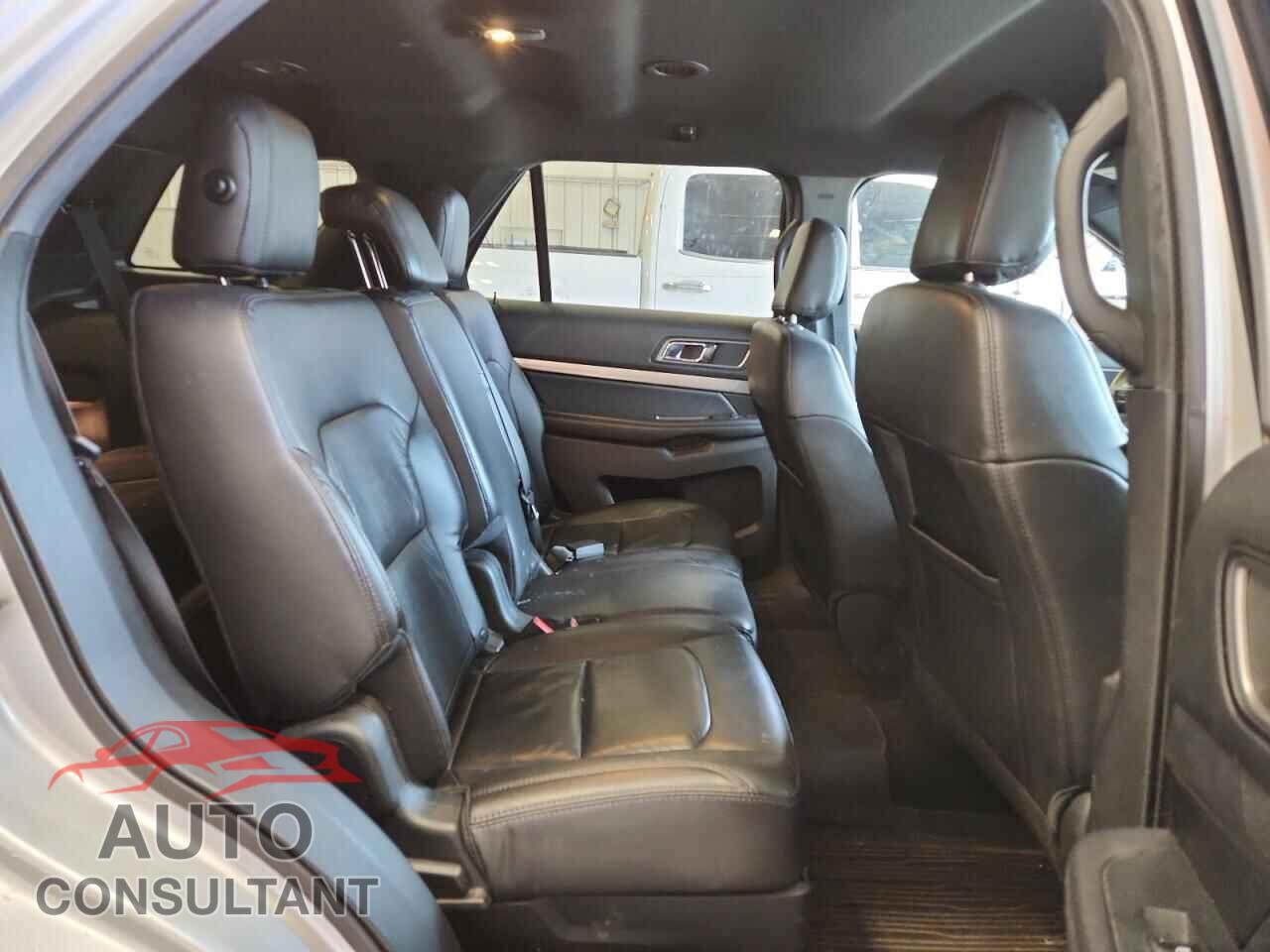 FORD EXPLORER 2018 - 1FM5K8D84JGB02498