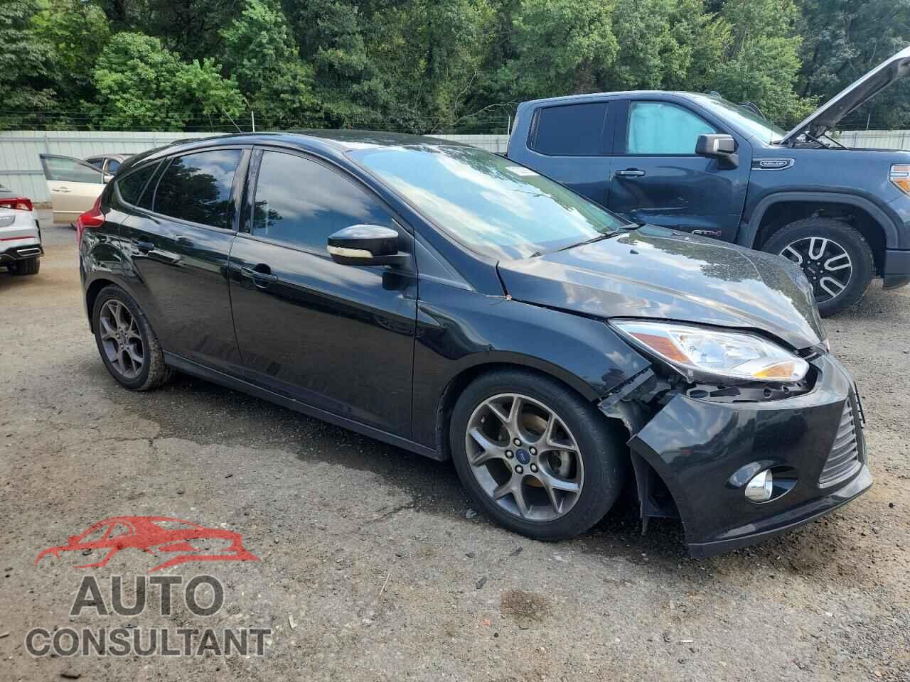 FORD FOCUS 2014 - 1FADP3K2XEL419918