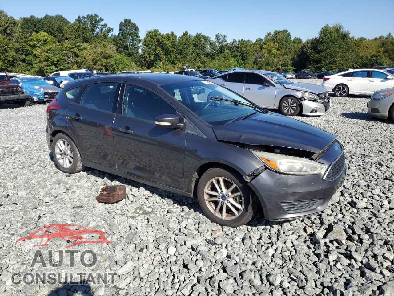 FORD FOCUS 2015 - 1FADP3K26FL351392