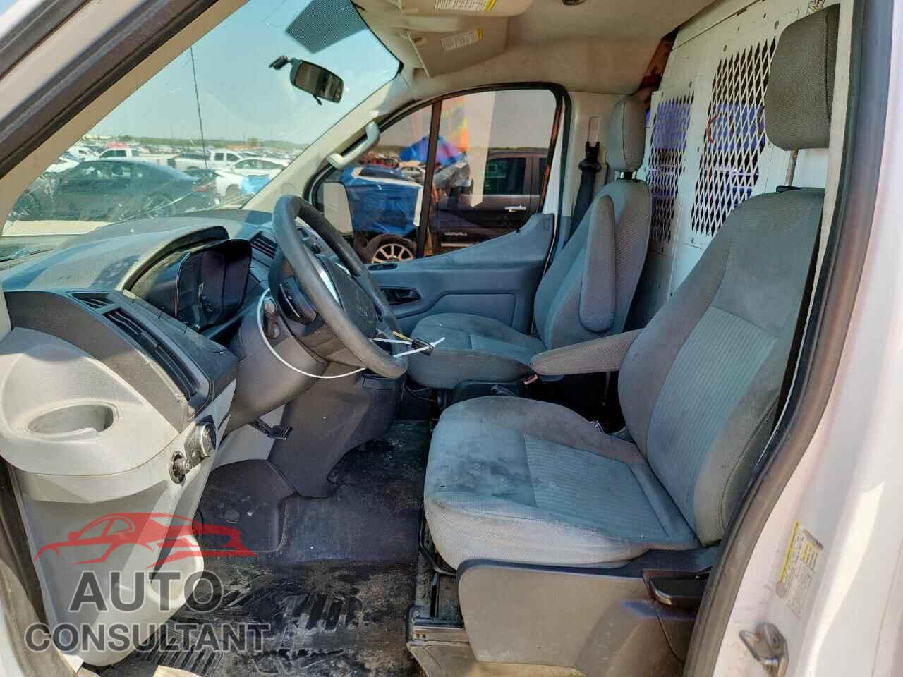 FORD TRANSIT 2015 - 1FTNR1ZM9FKA77017