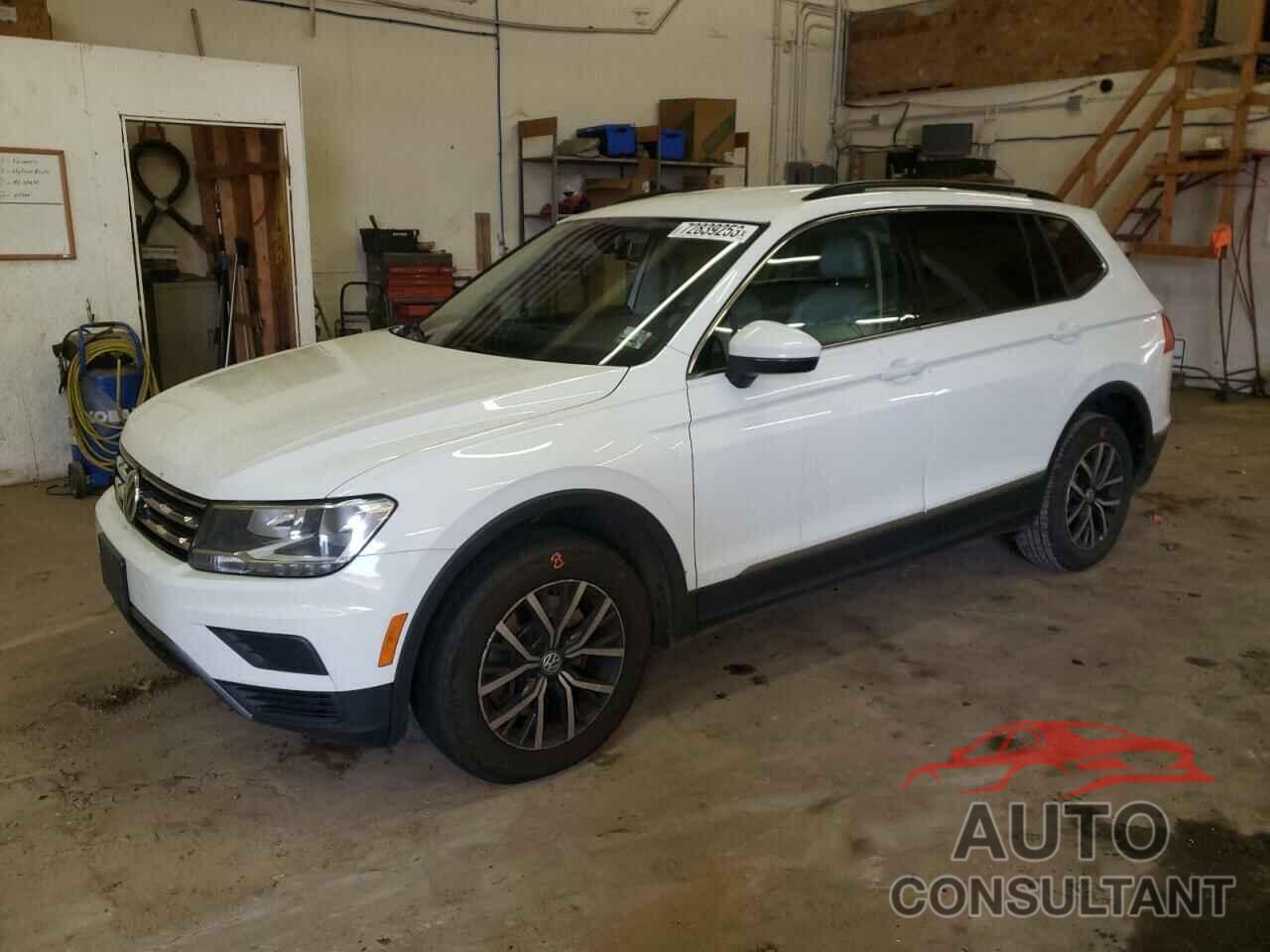 VOLKSWAGEN TIGUAN 2018 - 3VV3B7AX8JM090915