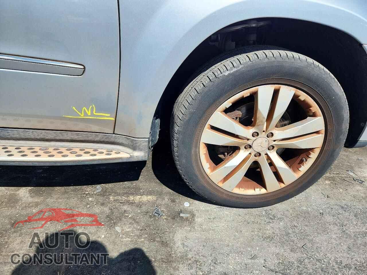 MERCEDES-BENZ GL-CLASS 2012 - 4JGBF7BEXCA771097
