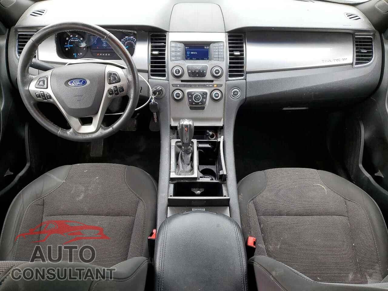 FORD TAURUS 2015 - 1FAHP2E80FG177100