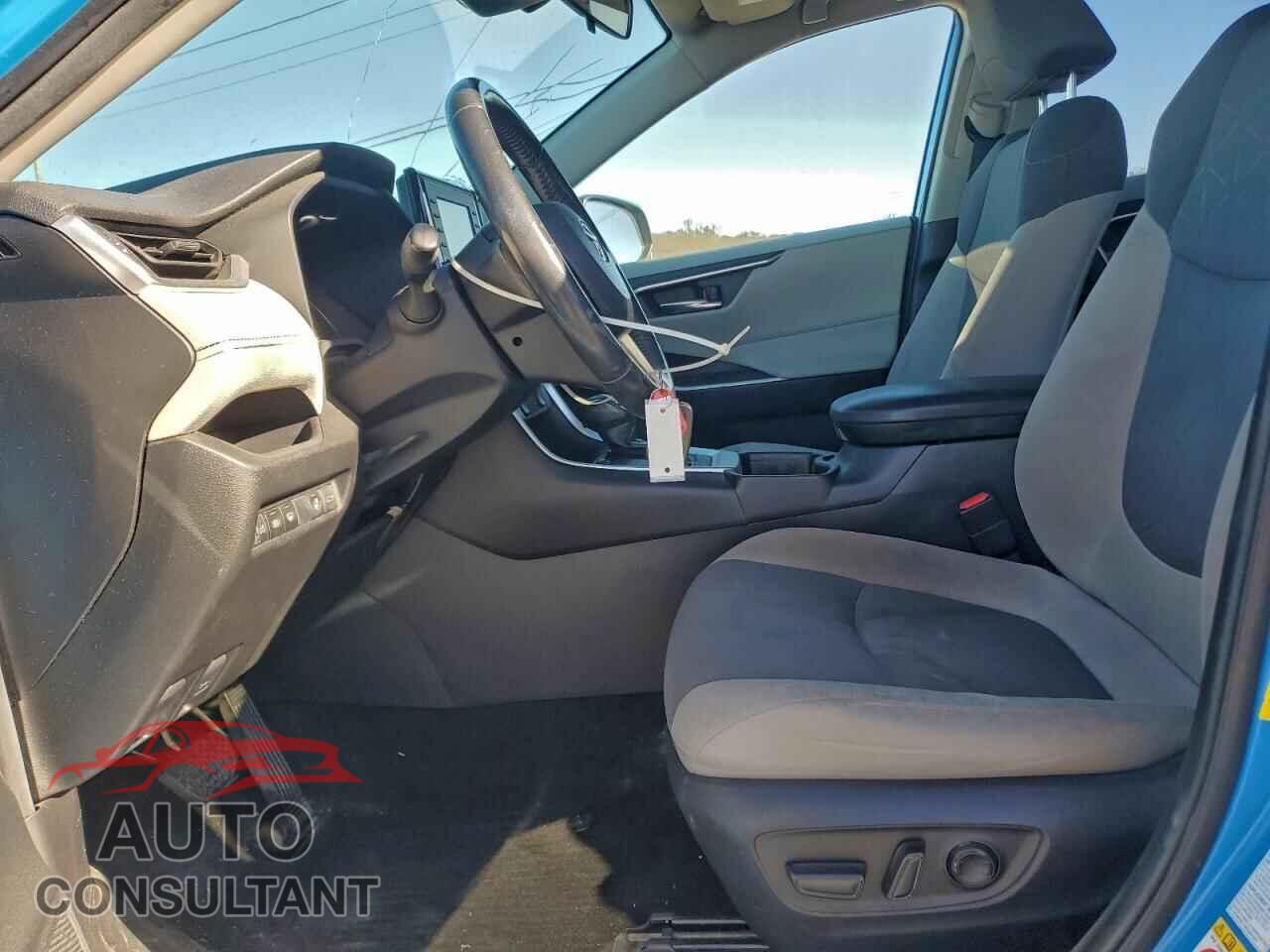 TOYOTA RAV4 2019 - JTMP1RFV2KD024668