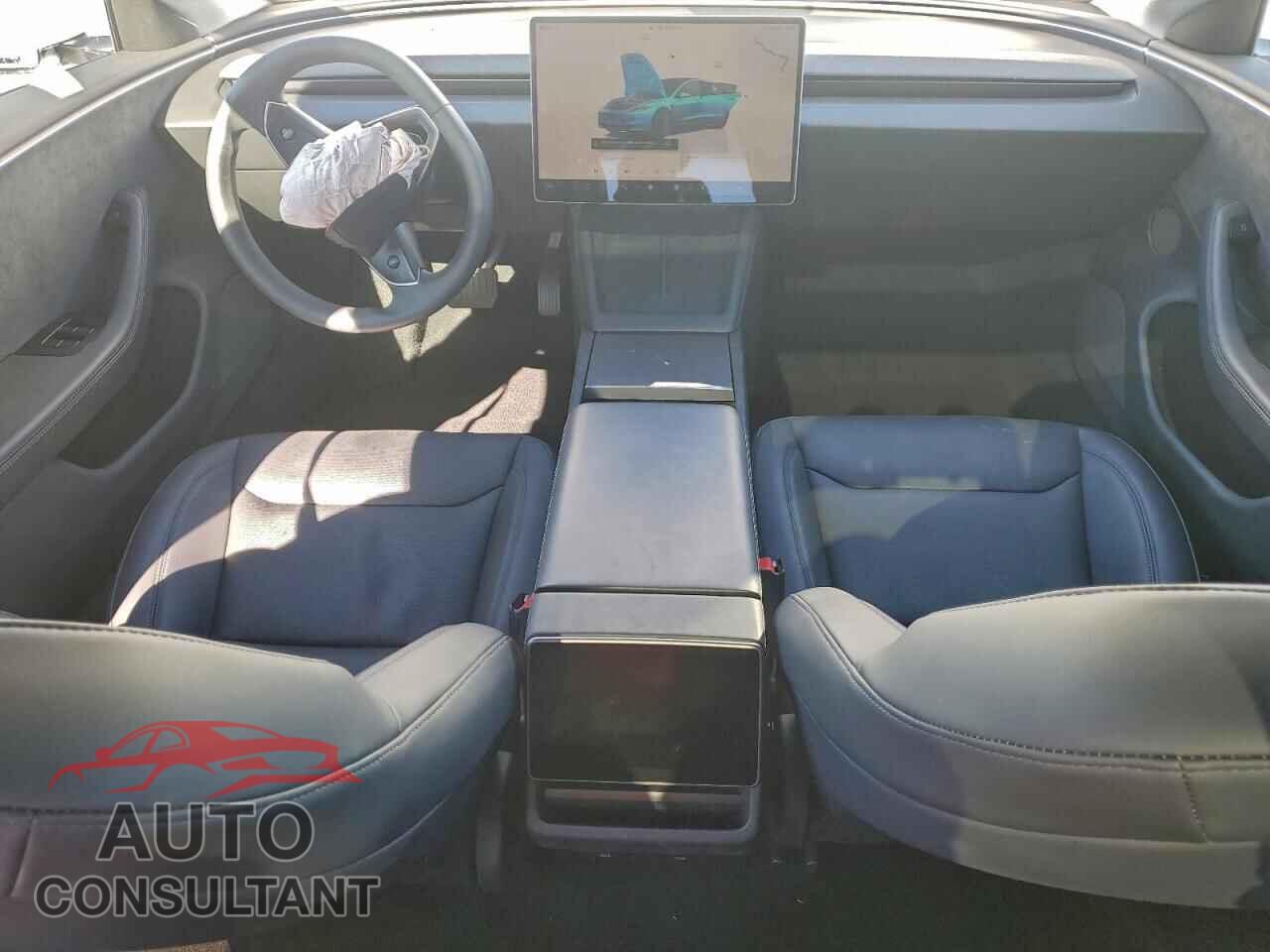 TESLA MODEL 3 2025 - 5YJ3E1EB4SF003485