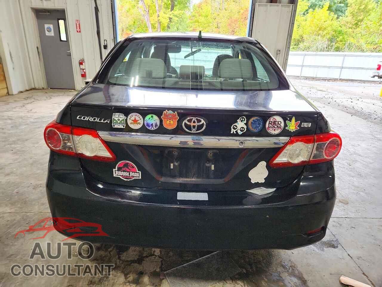 TOYOTA COROLLA 2011 - 2T1BU4EE2BC643175