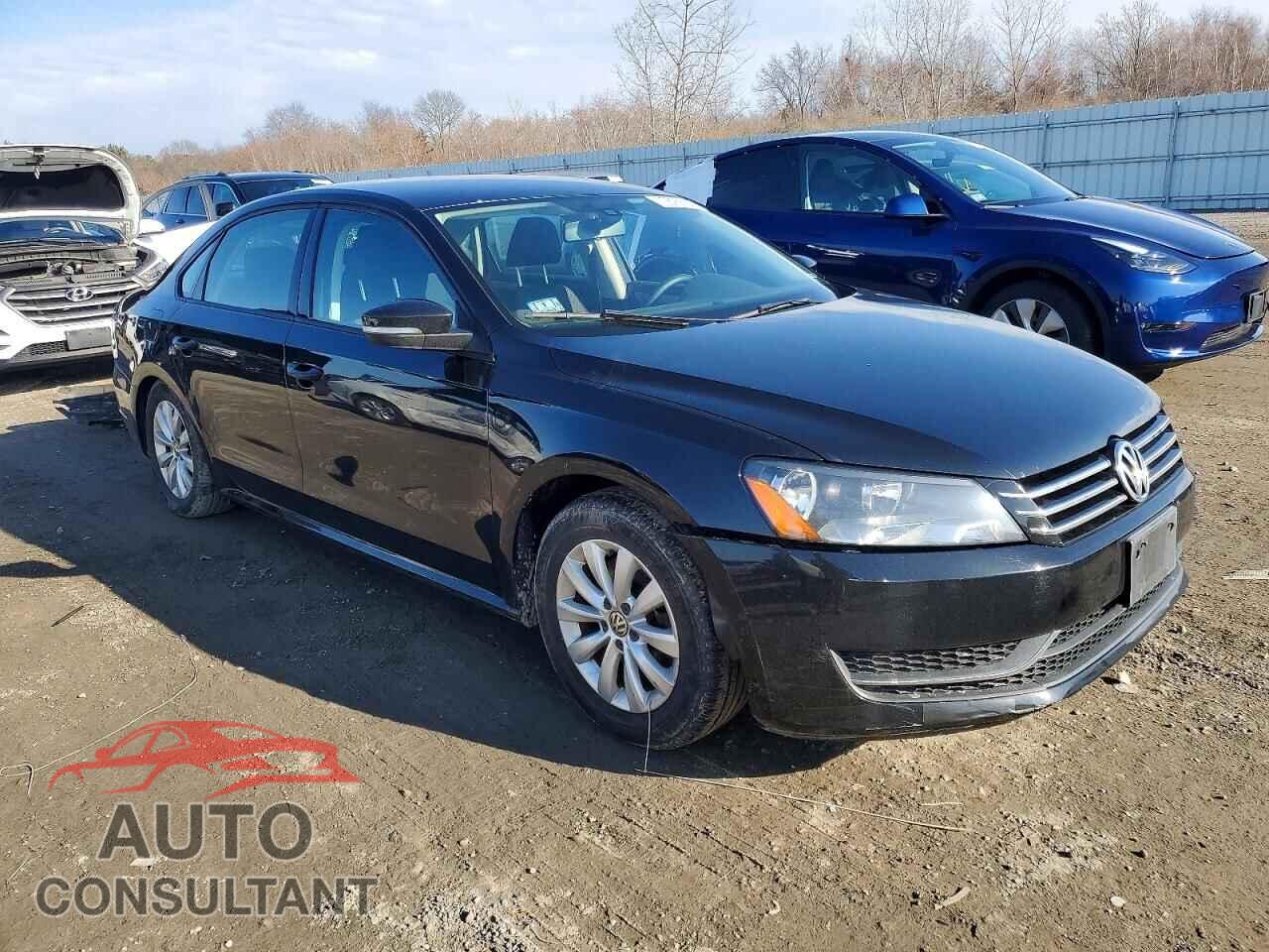 VOLKSWAGEN PASSAT 2013 - 1VWAP7A36DC006470