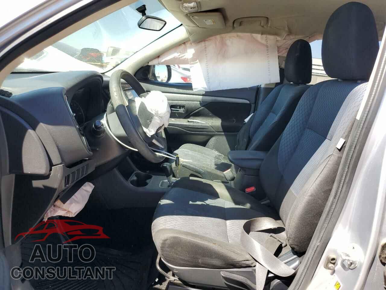 MITSUBISHI OUTLANDER 2014 - JA4AD2A34EZ015093