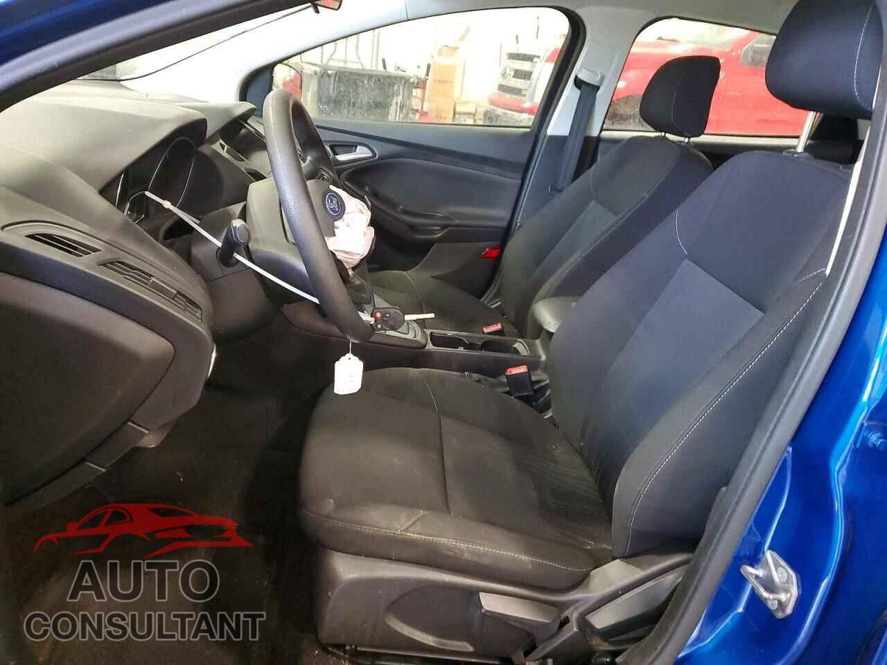 FORD FOCUS 2018 - 1FADP3FE3JL270377