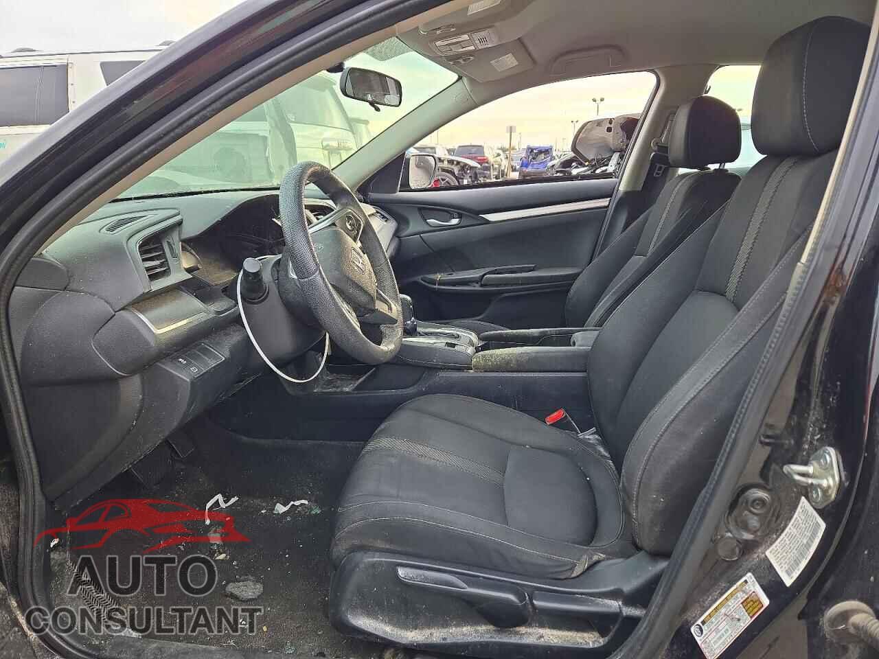 HONDA CIVIC 2018 - 19XFC2F57JE022554