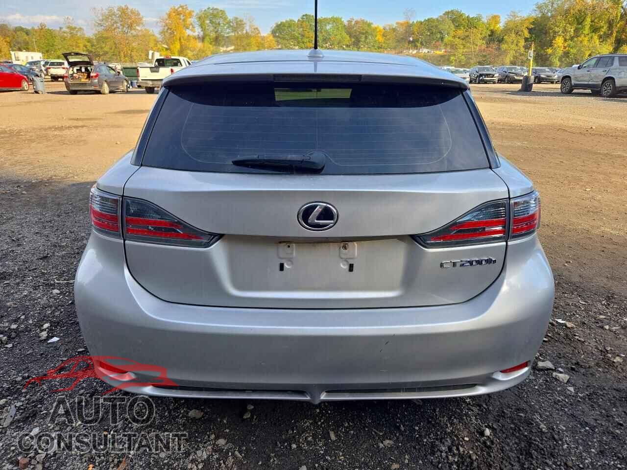 LEXUS CT 200 2012 - JTHKD5BH0C2067654