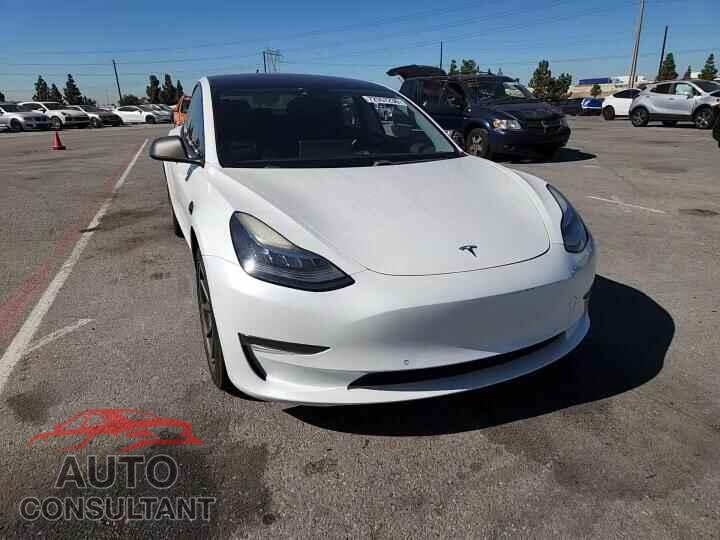 TESLA MODEL 3 2018 - 5YJ3E1EA3JF017271