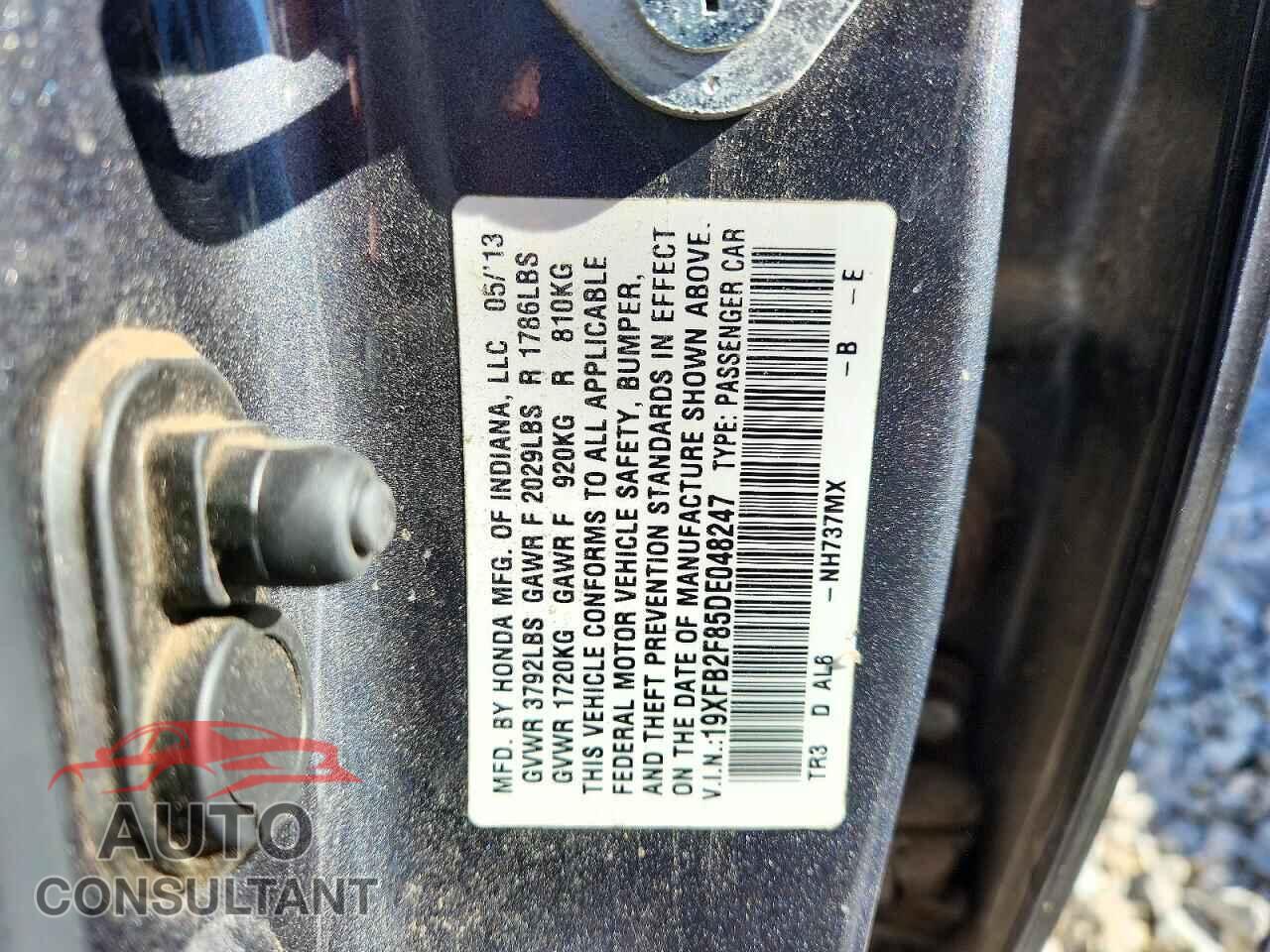 HONDA CIVIC 2013 - 19XFB2F85DE048247