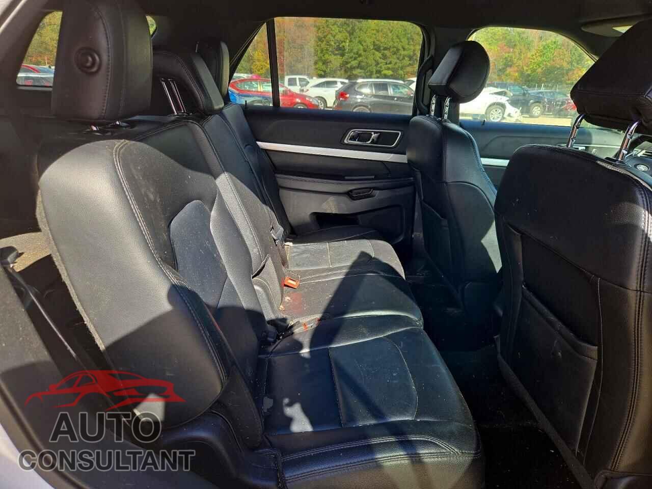 FORD EXPLORER 2017 - 1FM5K8D87HGB85936