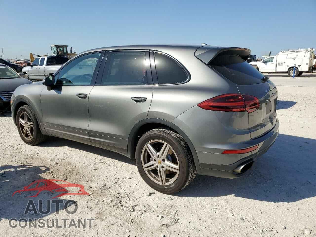 PORSCHE CAYENNE 2016 - WP1AA2A26GKA08694