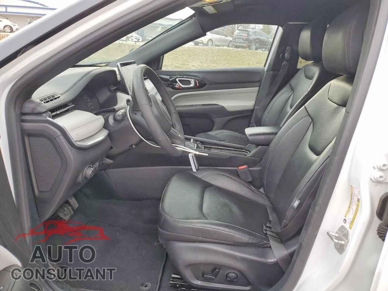 JEEP COMPASS 2025 - 3C4NJDCN8ST524715