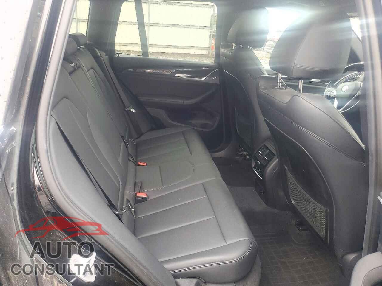 BMW X3 2018 - 5UXTR9C56JLD74953