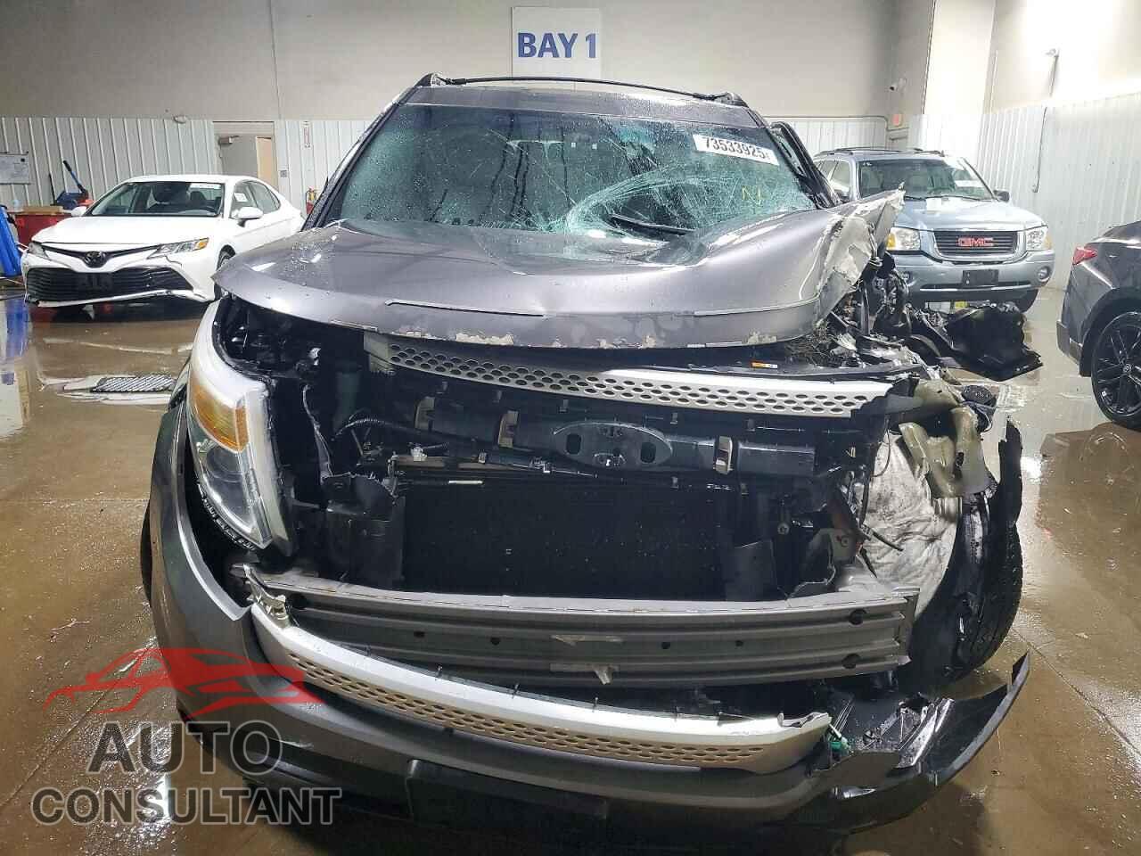 FORD EXPLORER 2013 - 1FM5K7D86DGB76276