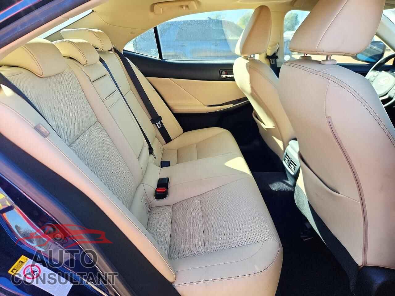 LEXUS IS 2014 - JTHCF1D21E5011885