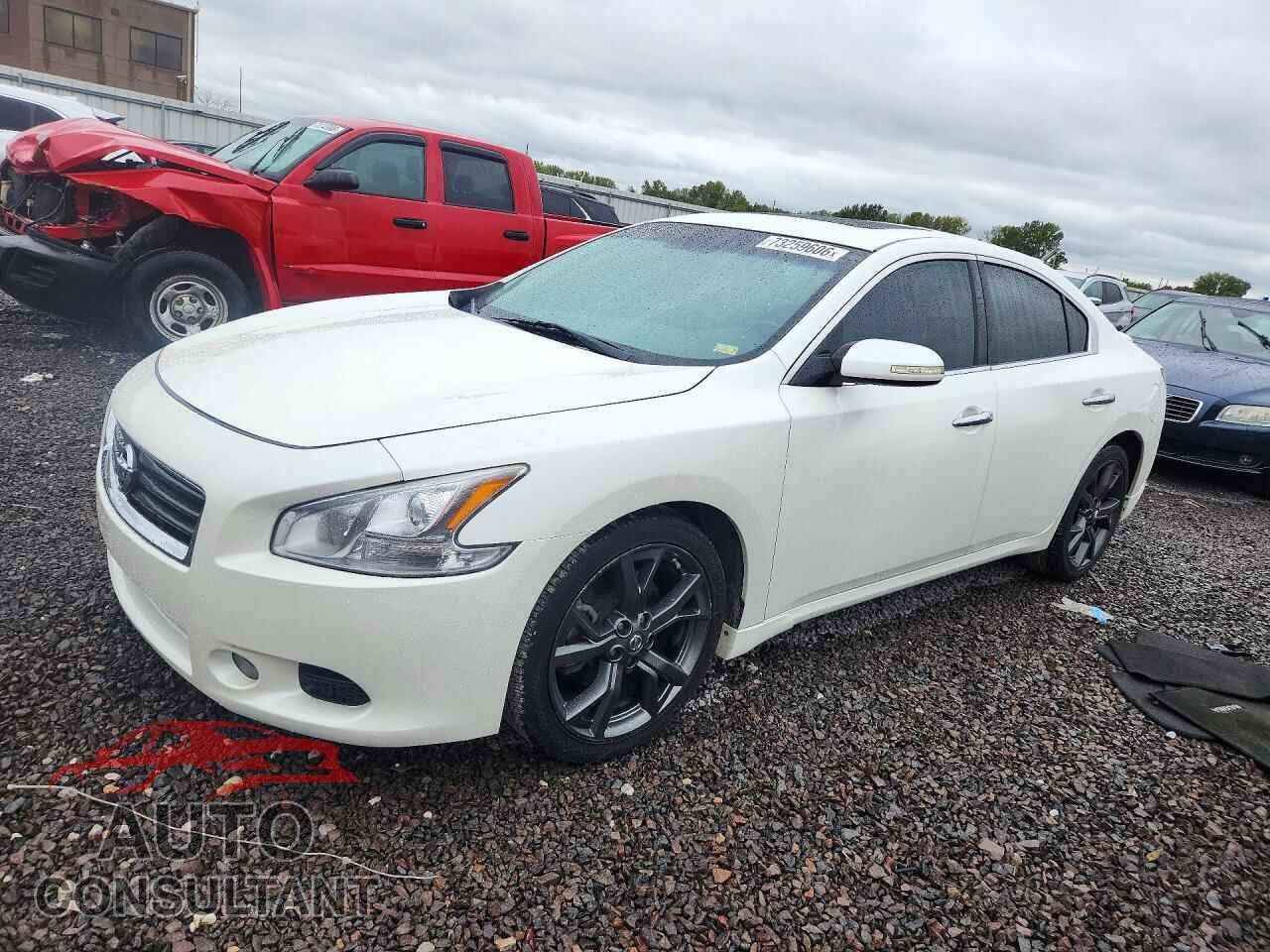 NISSAN MAXIMA 2014 - 1N4AA5APXEC909921