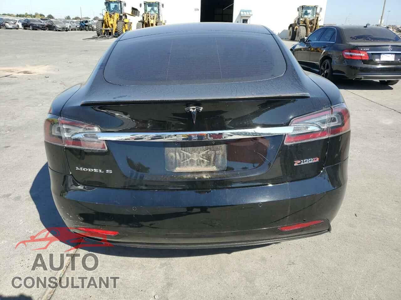 TESLA MODEL S 2016 - 5YJSA1E44GF157291